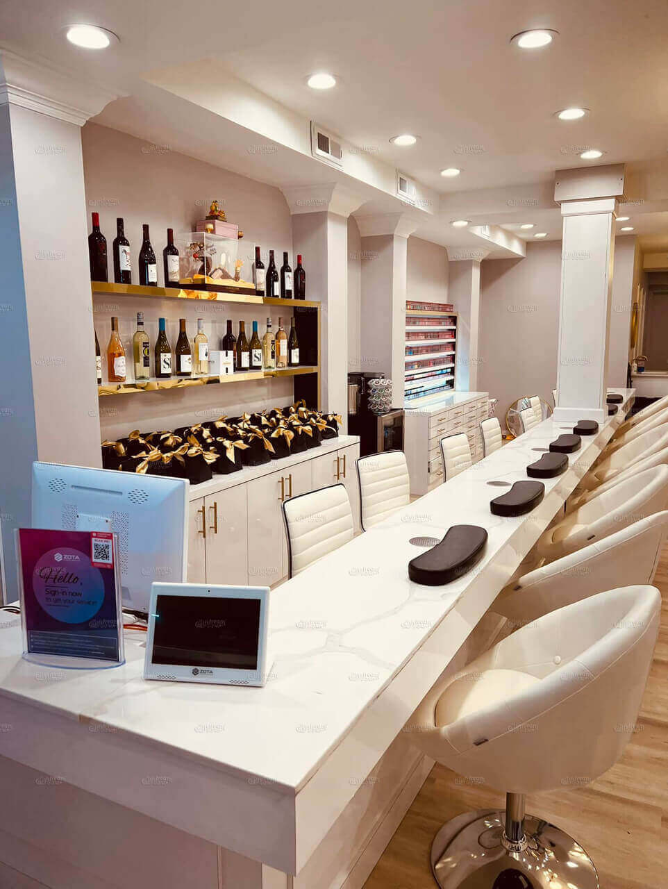Frontenac Nail Lounge